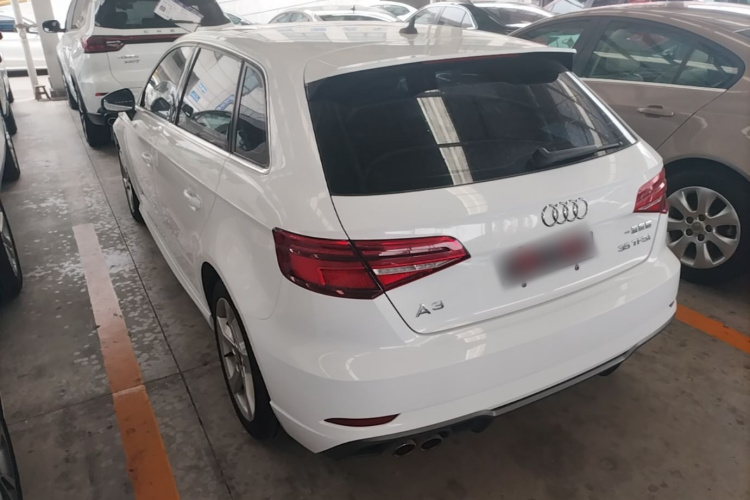 Audi A3 2019 car image #5