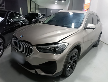 BMW X1 2022 BMW X1 2022 car image