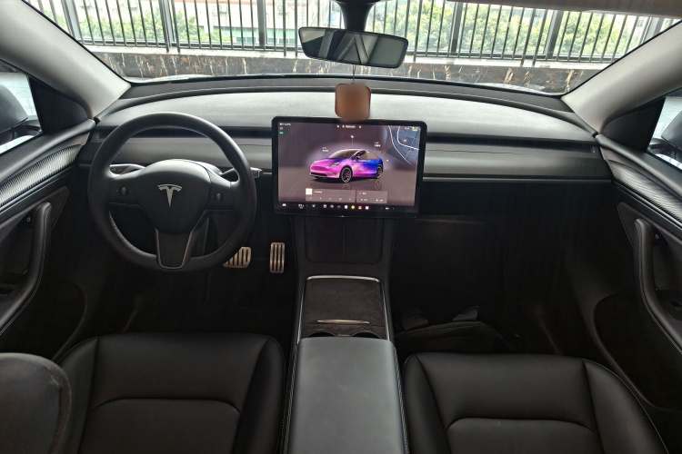 Tesla Model Y 2022 #10 Tesla Model Y 2022 car image #10