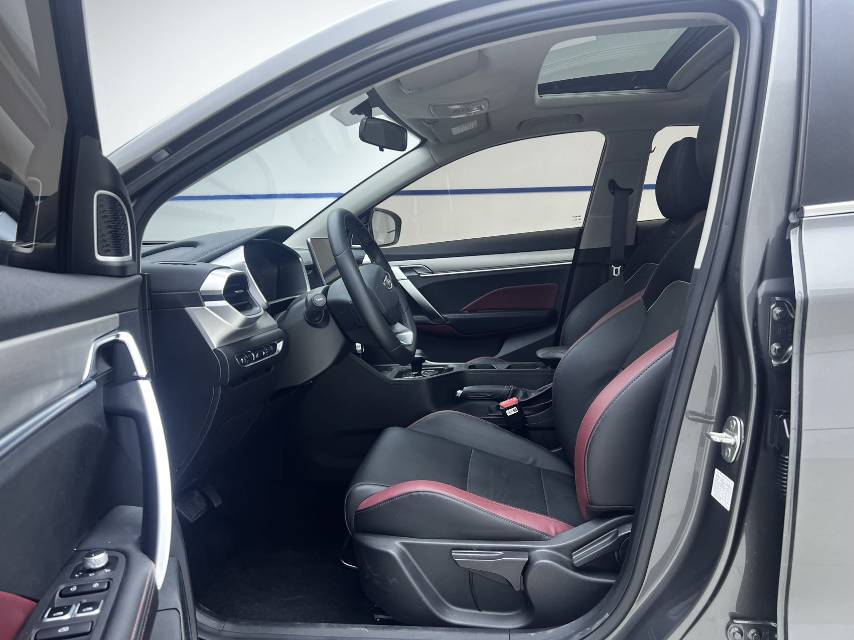 GEELY Coolray 2021 image de voiture #7