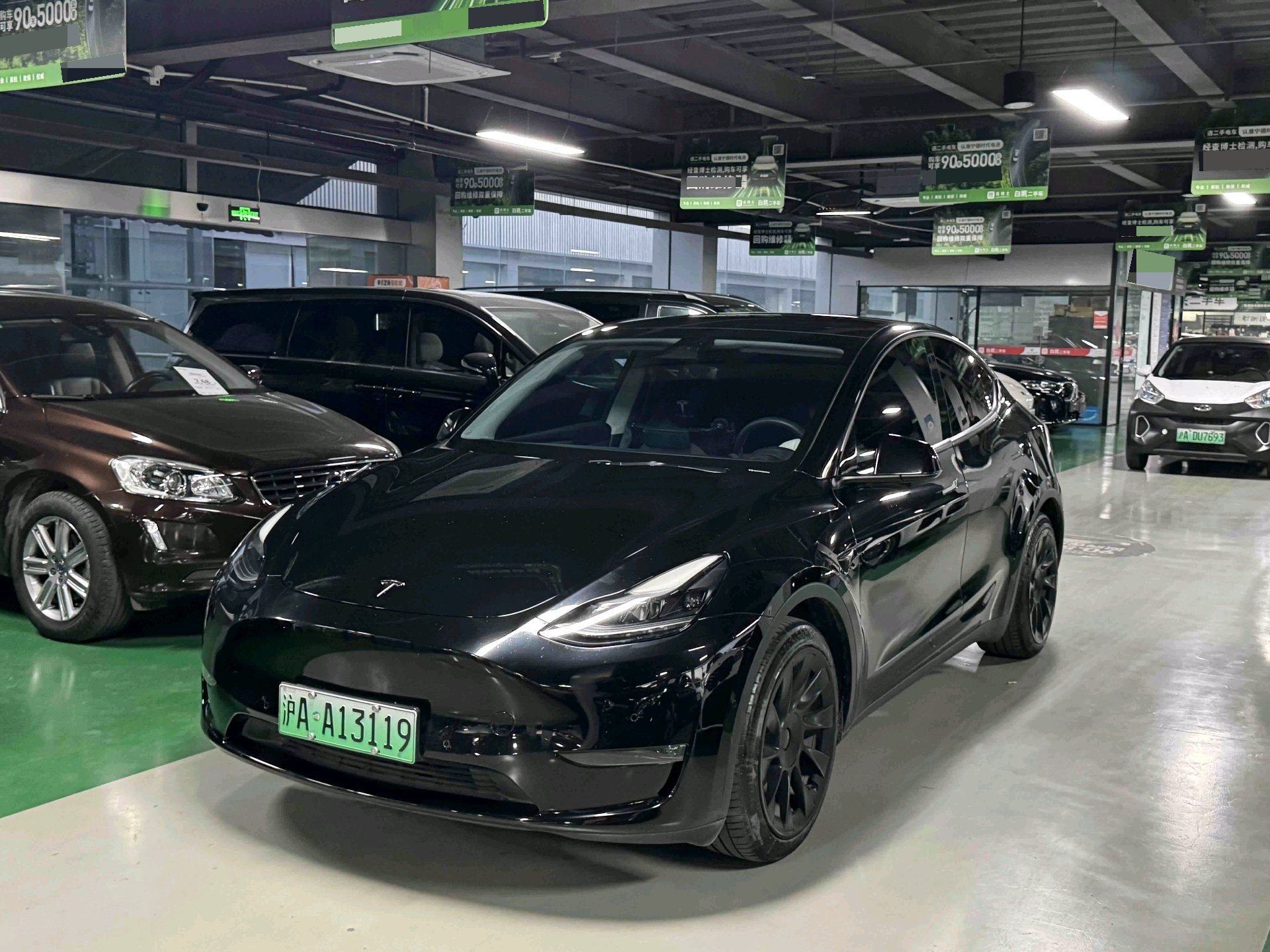 Tesla Model Y 2021 car image 