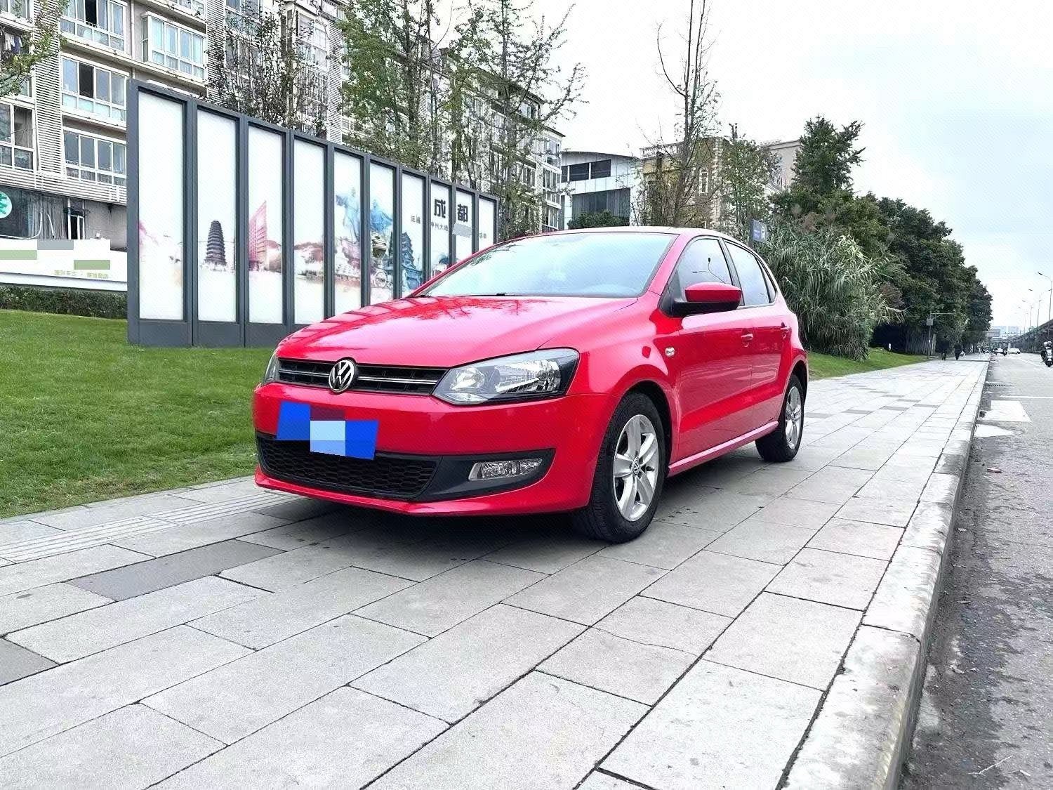 Volkswagen Polo 2011 Volkswagen Polo 2011 car image