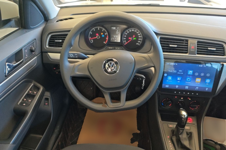Volkswagen Lavida 2017 immagine di auto #11