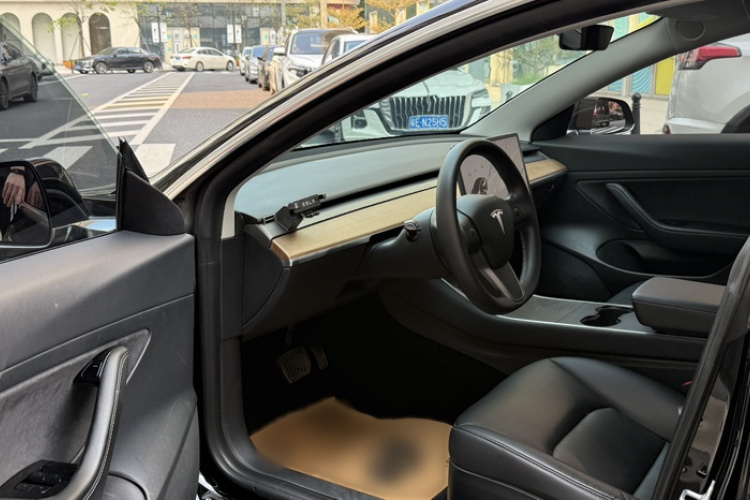 Tesla Model 3 2020 #11 Tesla Model 3 2020 car image #11