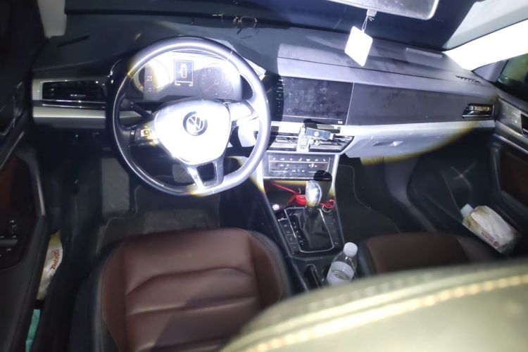 Volkswagen Lavida 2020 car image #11