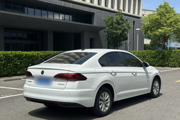 Volkswagen Bora 2023 #5 Volkswagen Bora 2023 car image #5