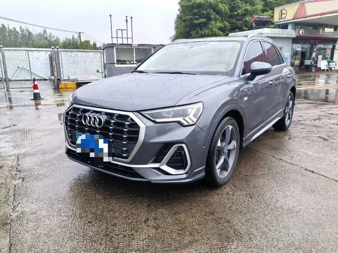 2022 2022 immagine di auto