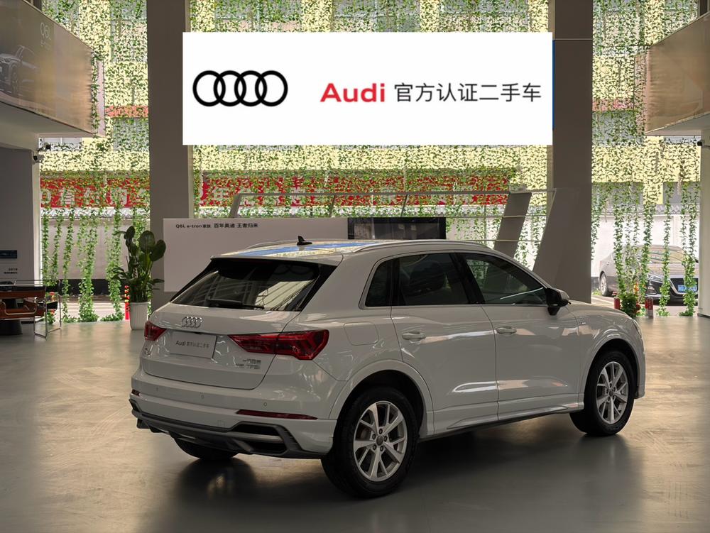 Audi Q3 2019 #5 Audi Q3 2019 car image #5