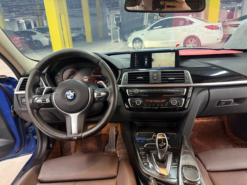 BMW 3 Series 2018 #7 BMW 3 Series 2018 immagine di auto #7