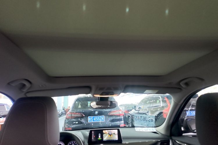 BMW X1 2020 car image #20