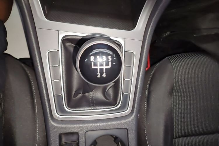 Volkswagen Golf 2015 #14 Volkswagen Golf 2015 car image #14