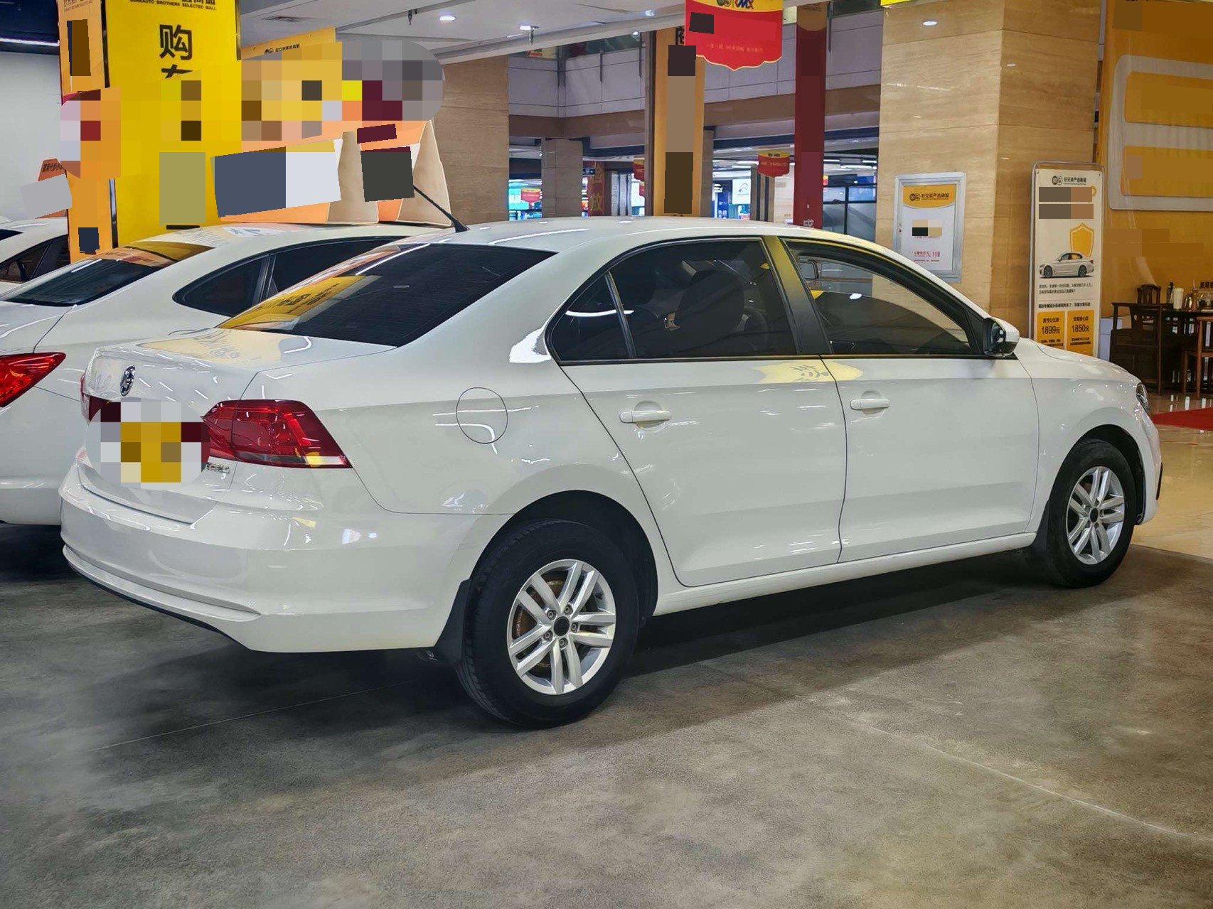 Volkswagen Santana 2018 car image #3