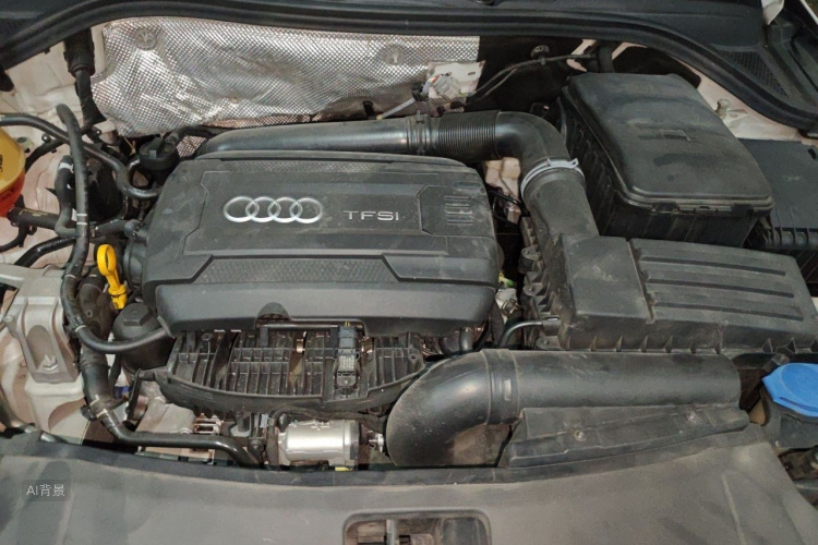 Audi Q3 2018 car image #22