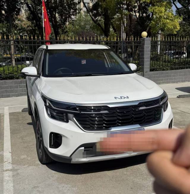 Kia Seltos 2025 #2 Kia Seltos 2025 imagen de coche #2