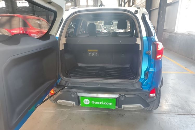 BYD Yuan 2016 car image #19