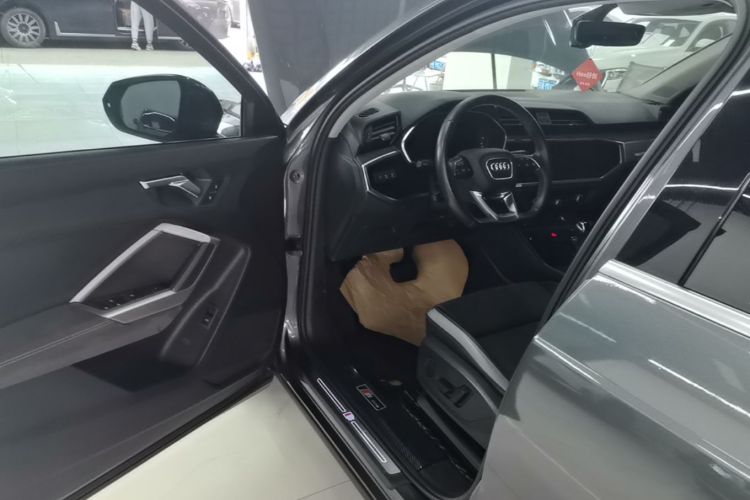 Audi Q3 2023 #16 Audi Q3 2023 immagine di auto #16