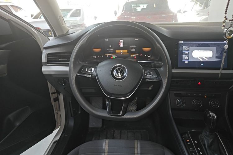Volkswagen Lavida 2022 car image #11