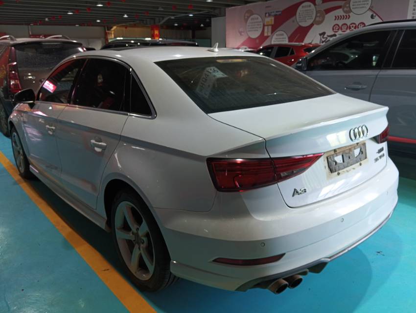 Audi A3 2017 car image #3