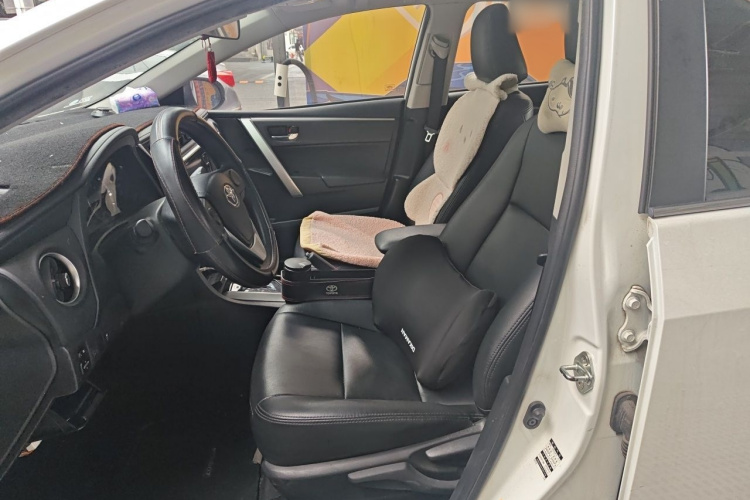 Toyota Corolla 2019 #19 Toyota Corolla 2019 car image #19