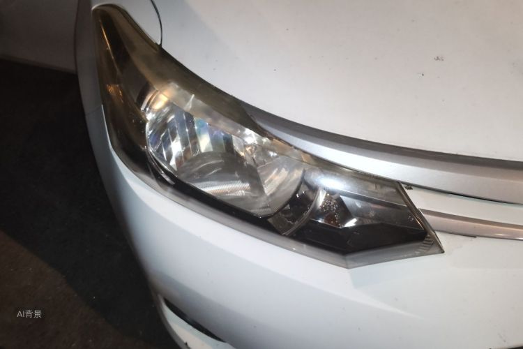 Toyota Vios 2015 car image #8