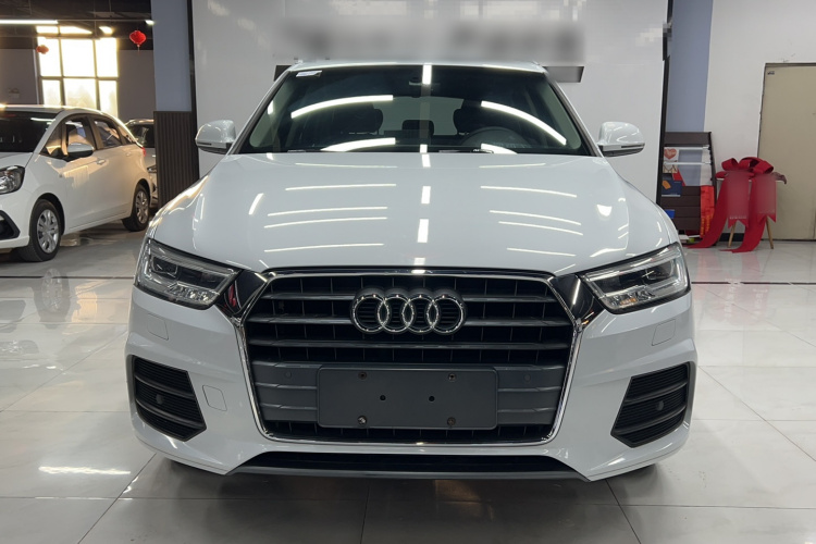 Audi Q3 2018 #3 Audi Q3 2018 изображение автомобиля #3