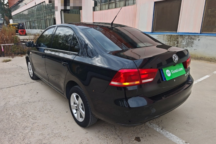 Volkswagen Santana 2016 car image #5