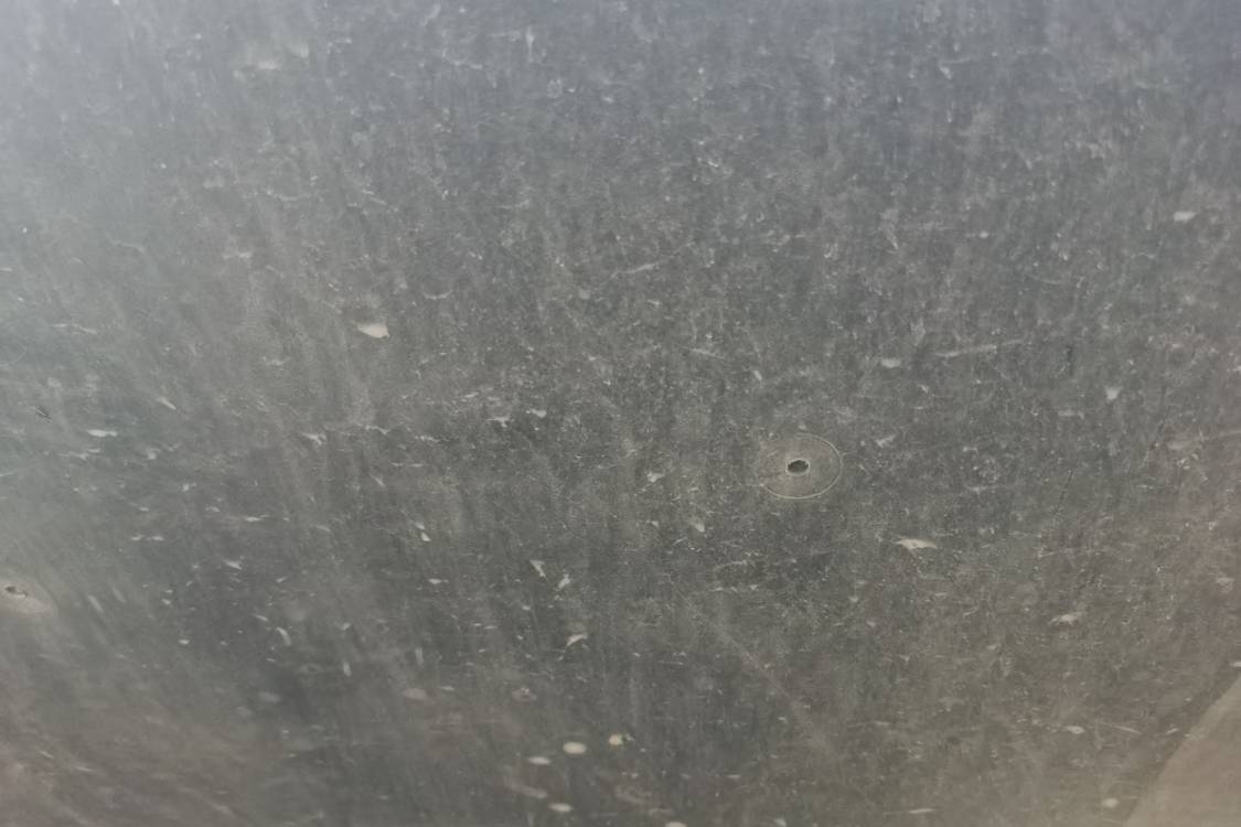 Tesla Model Y 2025 immagine di auto #13
