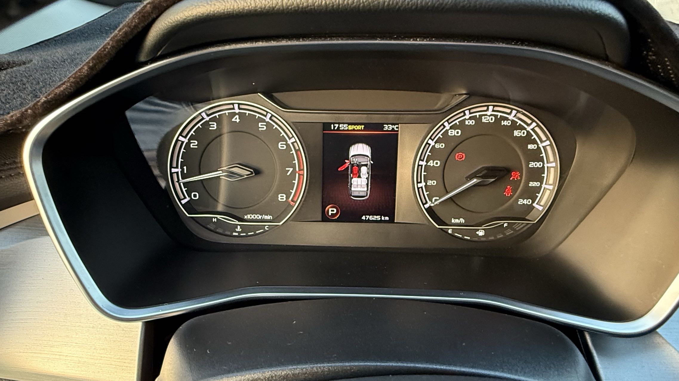 GEELY Coolray 2020 car image #9
