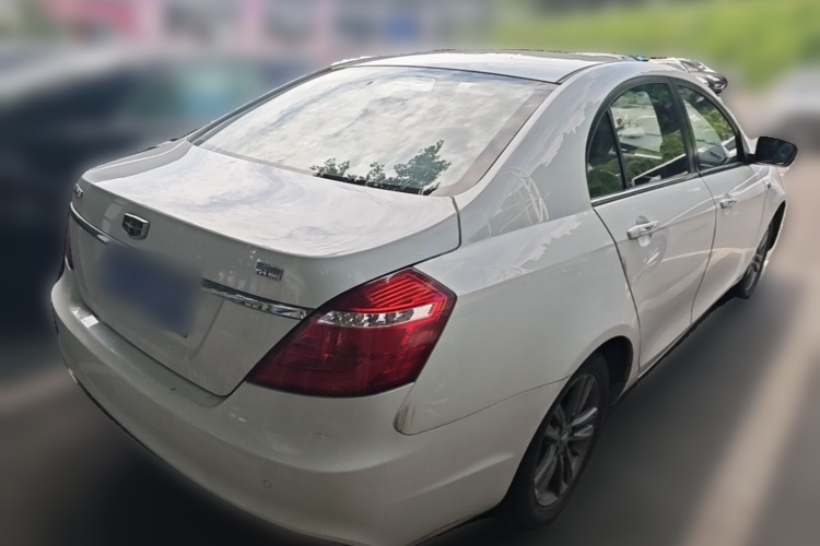 GEELY Emgrand 2017 car image #7