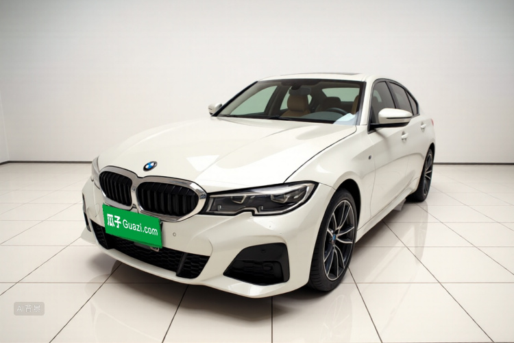 BMW 3 Series 2022 #2 BMW 3 Series 2022 car image #2
