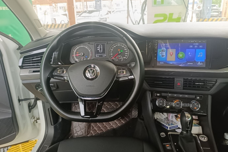 Volkswagen Bora 2019 #10 Volkswagen Bora 2019 car image #10