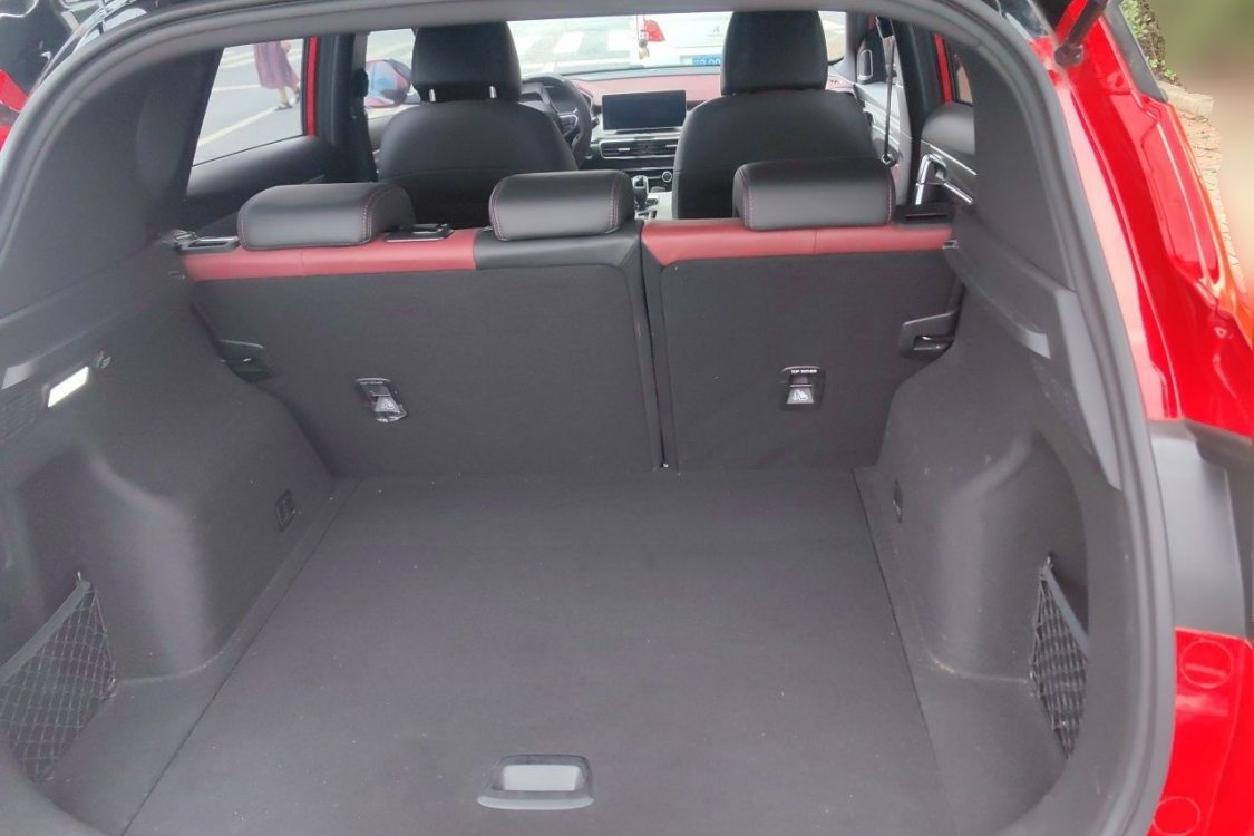 GEELY Coolray 2019 #8 GEELY Coolray 2019 car image #8