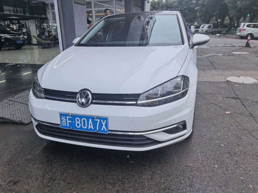 Volkswagen Golf 2020 Volkswagen Golf 2020 car image