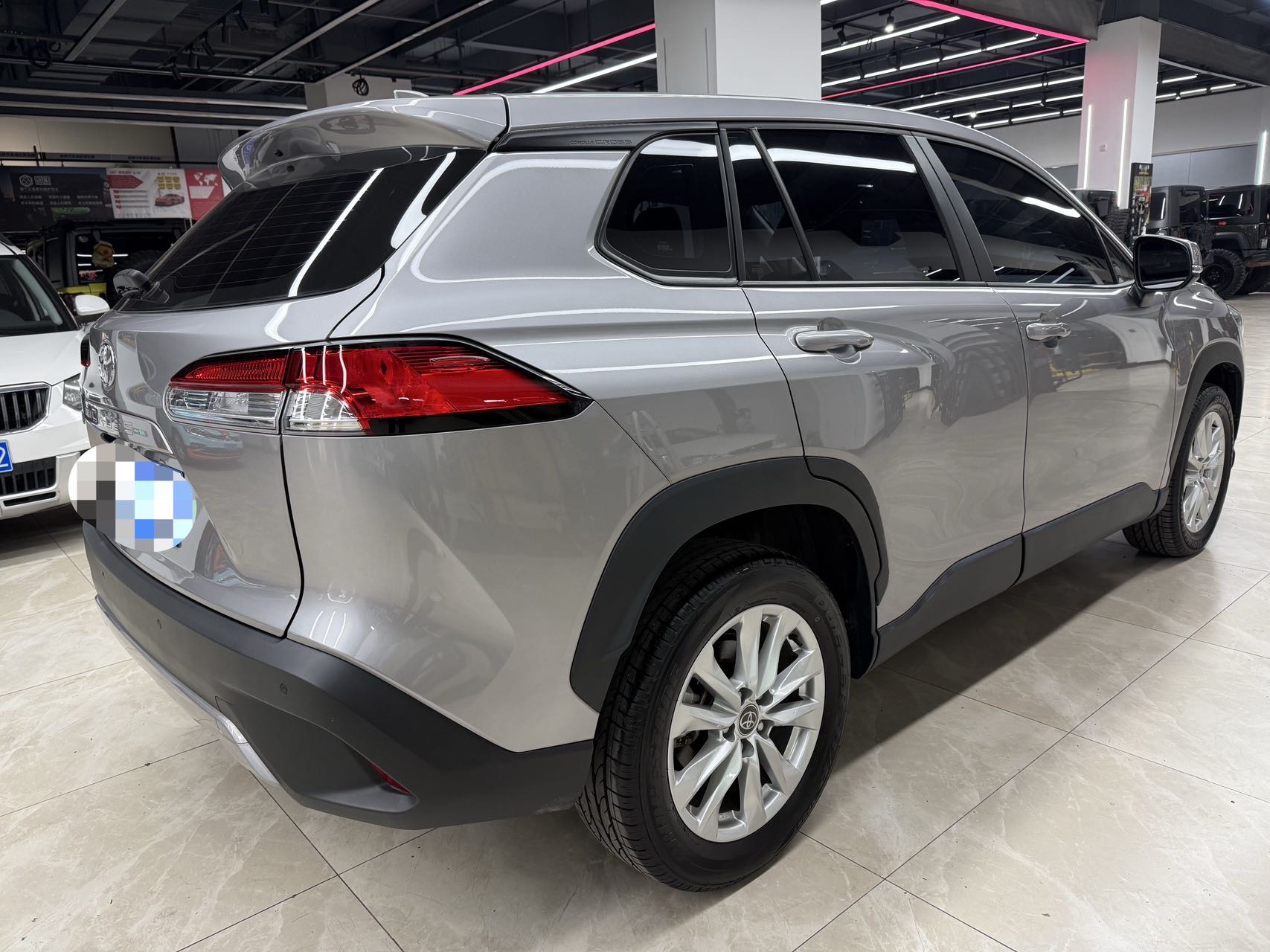 Toyota Corolla Cross 2024 immagine di auto #9