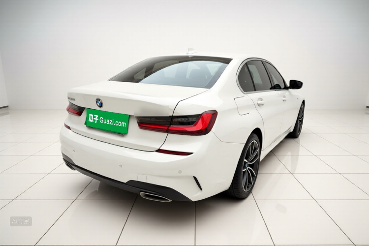 BMW 3 Series 2022 #7 BMW 3 Series 2022 car image #7