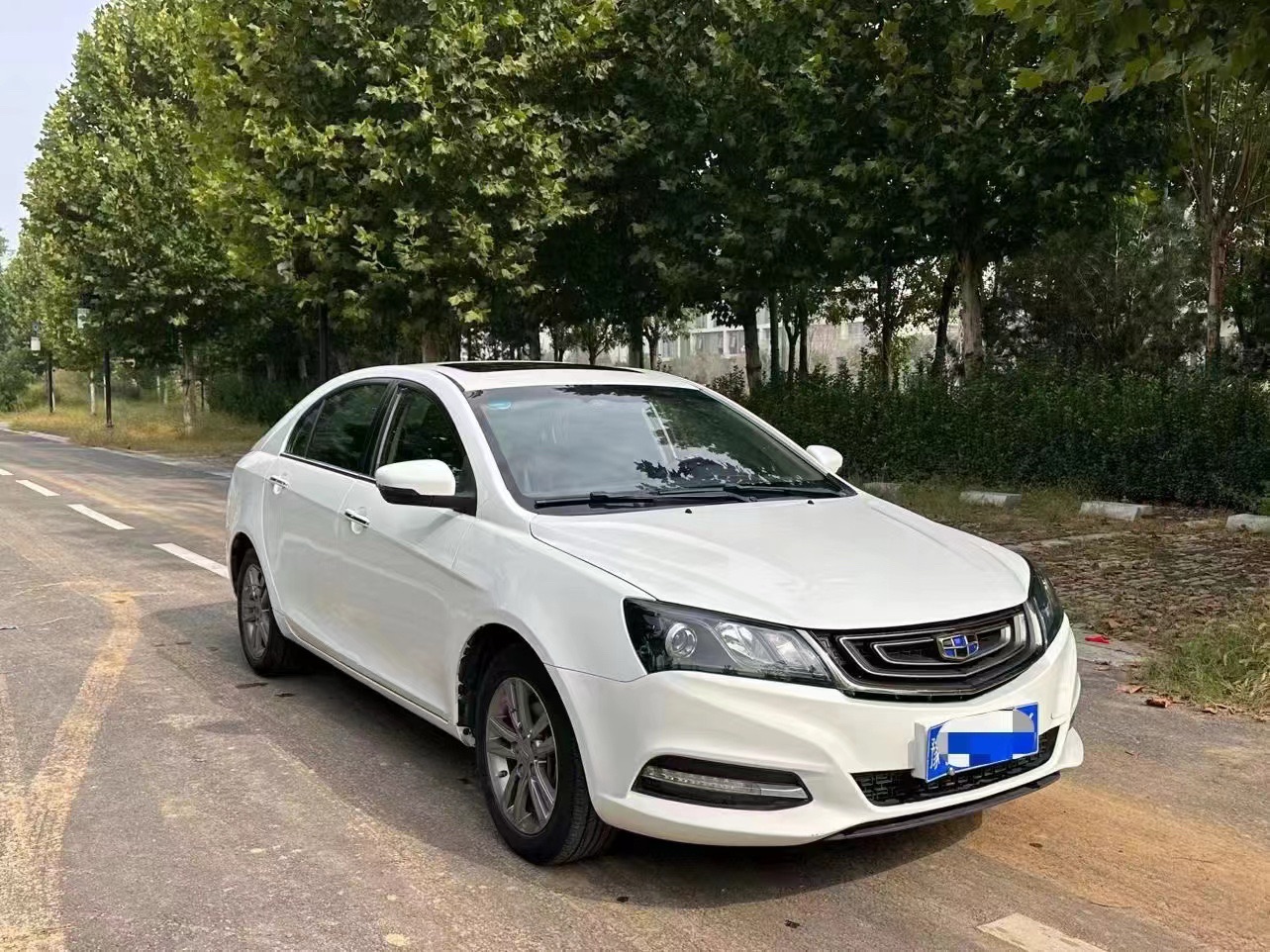 GEELY Emgrand 2017 #3 GEELY Emgrand 2017 car image #3