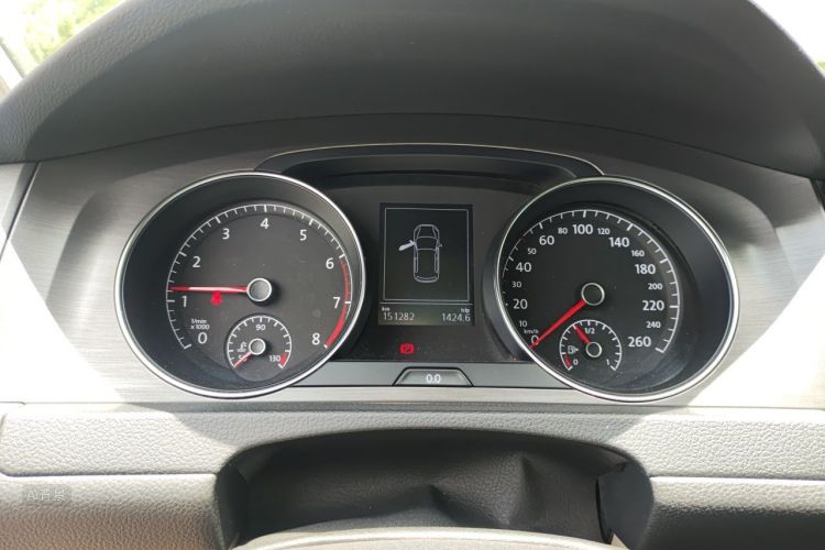 Volkswagen Golf 2015 #13 Volkswagen Golf 2015 car image #13