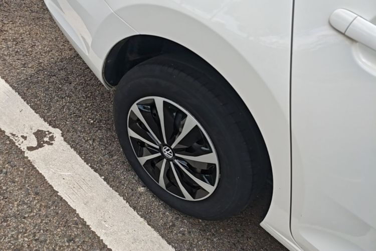 Volkswagen Santana 2020 car image #4