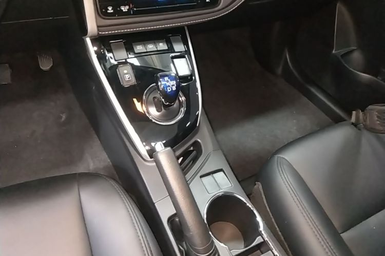 Toyota Corolla Hybird E+ 2022 immagine di auto #14