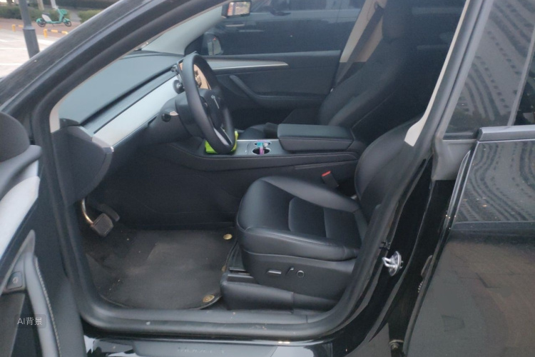 Tesla Model Y 2023 #17 Tesla Model Y 2023 car image #17