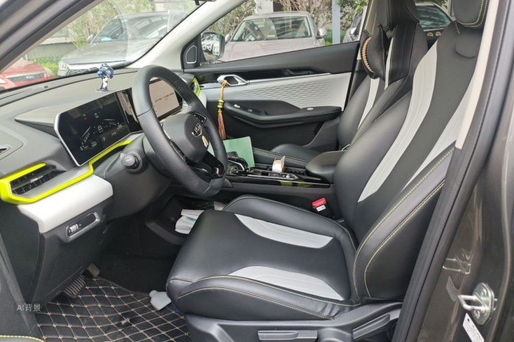 GEELY Coolray 2023 car image #17