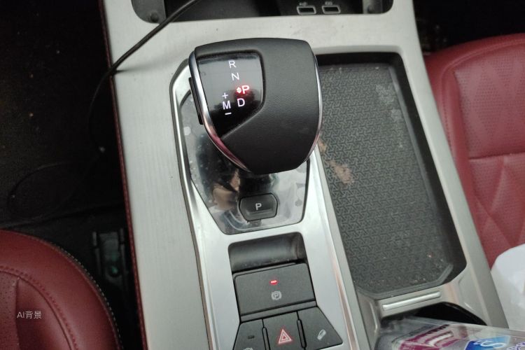 Jetour X70 PLUS 2025 #16 Jetour X70 PLUS 2025 car image #16
