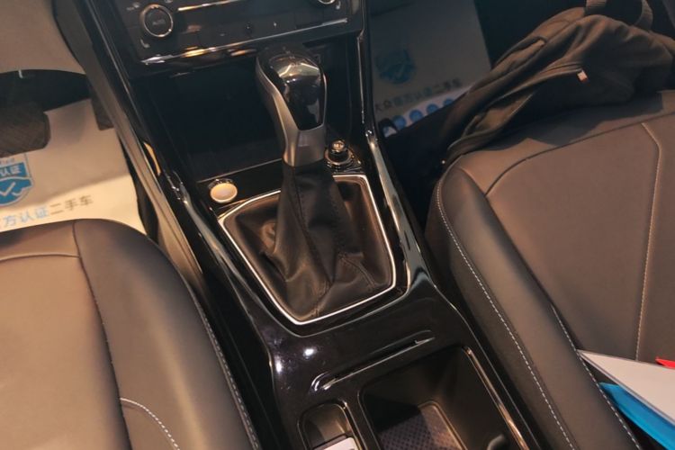 Volkswagen Tharu 2024 car image #14