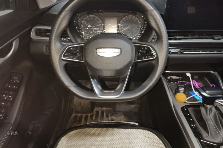 GEELY Emgrand 2025 car image #12