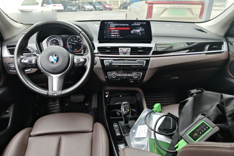 BMW X1 2020 car image #10