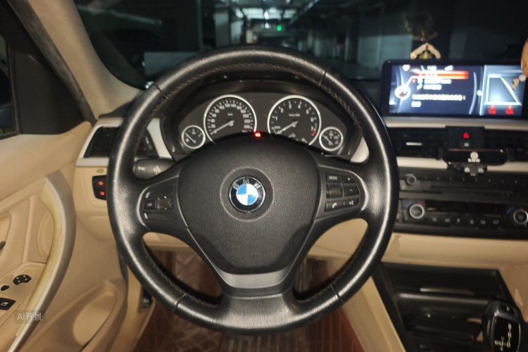 BMW 3 Series 2015 car image #12