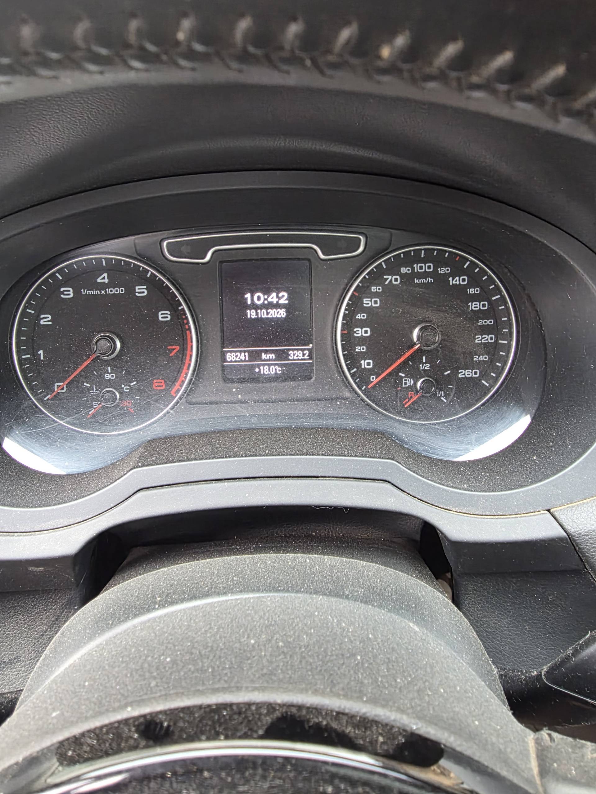 Audi Q3 2015 #10 Audi Q3 2015 car image #10