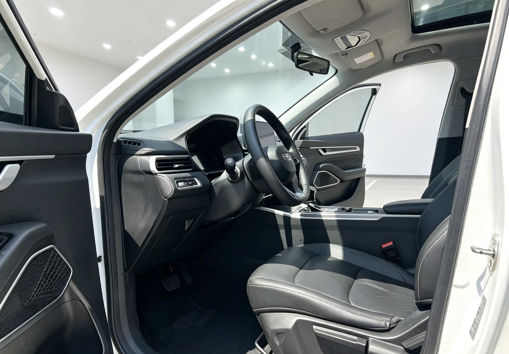 GEELY Emgrand 2021 #8 GEELY Emgrand 2021 car image #8