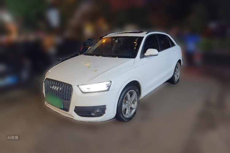 Audi Q3 2016 car image #2