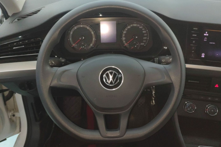 Volkswagen Bora 2021 #15 Volkswagen Bora 2021 car image #15